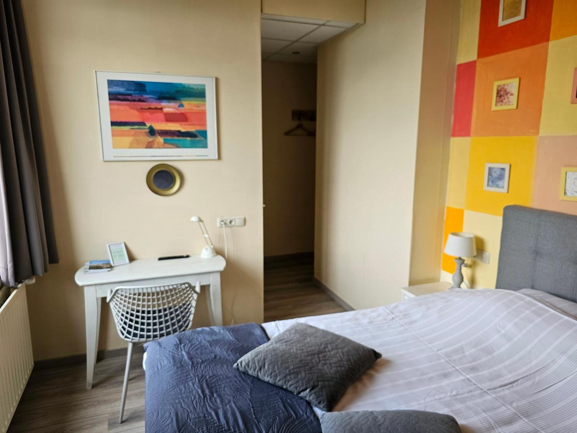Hotel Le Bonheur Ейсден Екстериор снимка