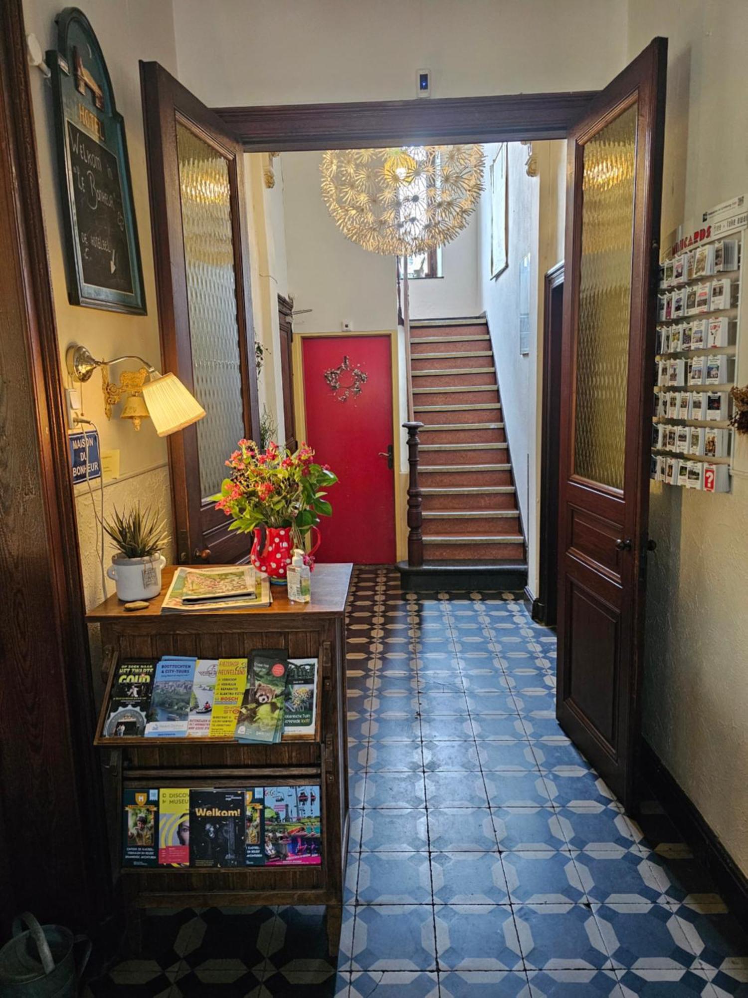 Hotel Le Bonheur Ейсден Екстериор снимка